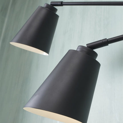 2-armige Wandleuchte Bremen aus schwarzem Eisen