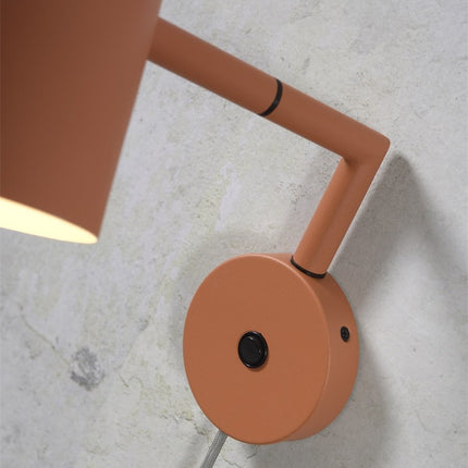 Marseille Iron Terra Wandleuchte