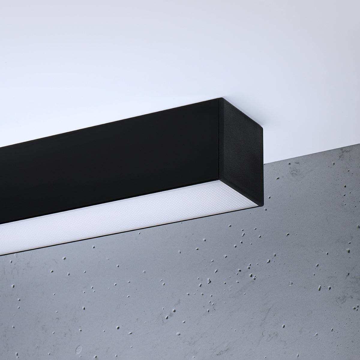 Plafonnier Barre Moderne 150 noir