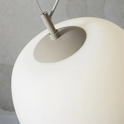 Lámpara colgante Sapporo de cristal blanco y metal color arena – Ø34 cm