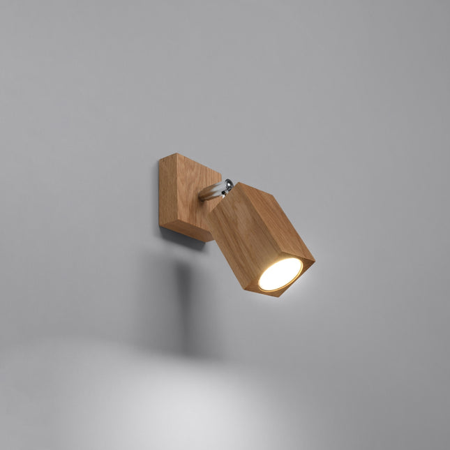 Facette Cubic Oak Wall Lamp