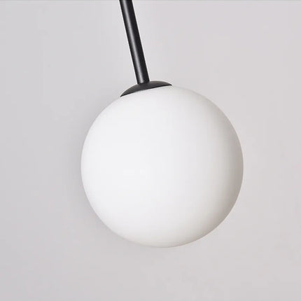 Nordischer geometrischer bunter sphärischer Kronleuchter