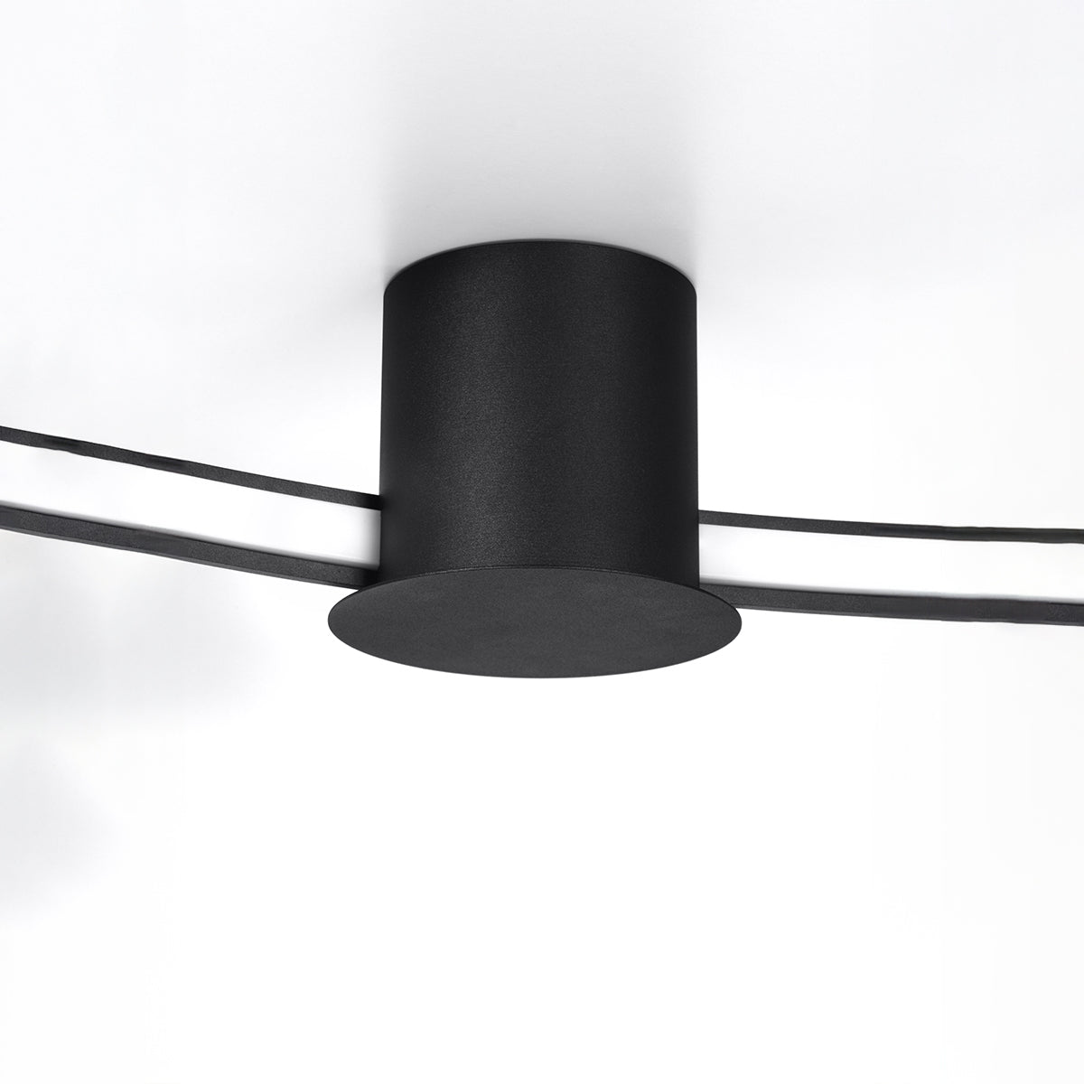 Plafonnier Anneau Solis 55 noir 4000K