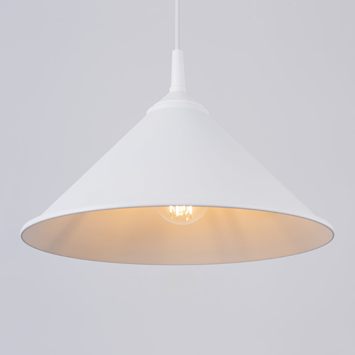 Pur Zuna hanging lamp white
