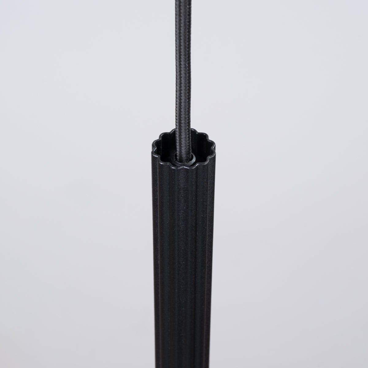 Cannelé Design Suspension 1 black