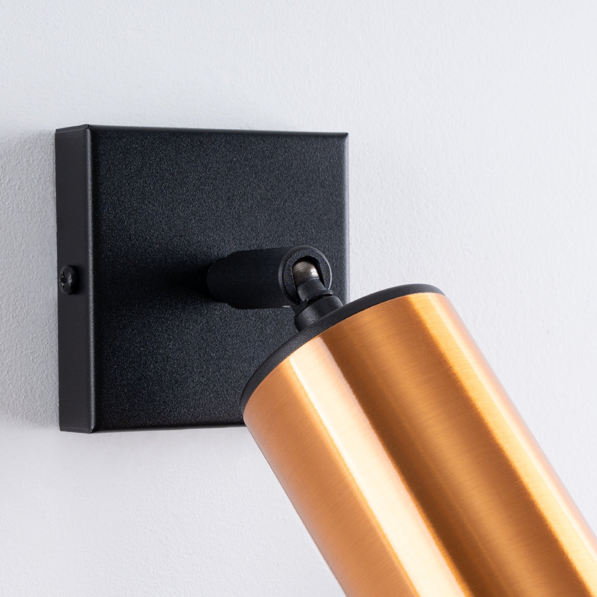 Luxury Steel Wall Light Black/Copper