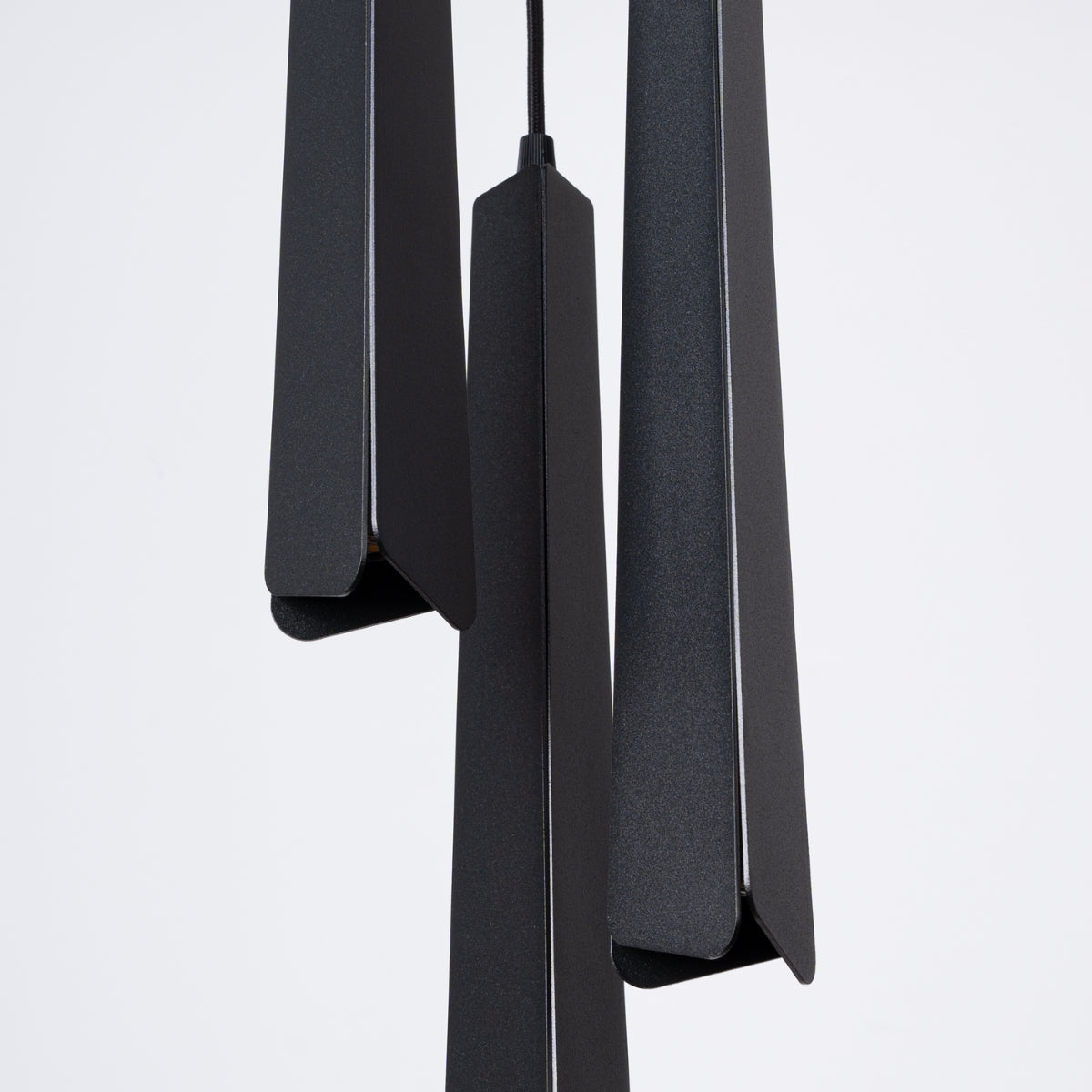 Modern Prism Suspension 3P black