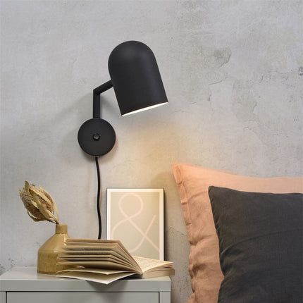 Marseille Wandleuchte aus schwarzem Eisen