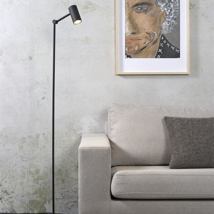 Lámpara de pie LED Montreux de hierro negro de 134 cm
