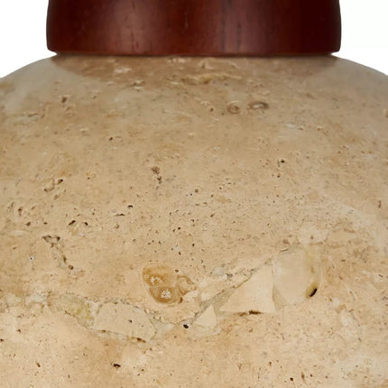 Minimalistische Pendelleuchte aus Travertinstein