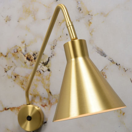 Aplique de pared Lyon en hierro dorado