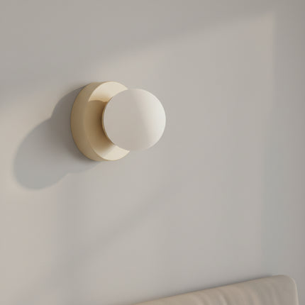 Nordic Ball LED-Wandleuchte