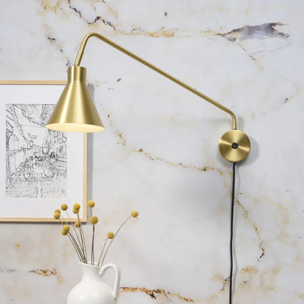 Aplique de pared Lyon en hierro dorado