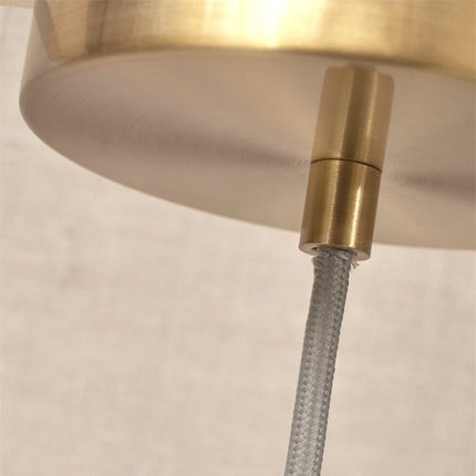 Lámpara colgante de mármol de oro blanco con forma de globo de Carrara