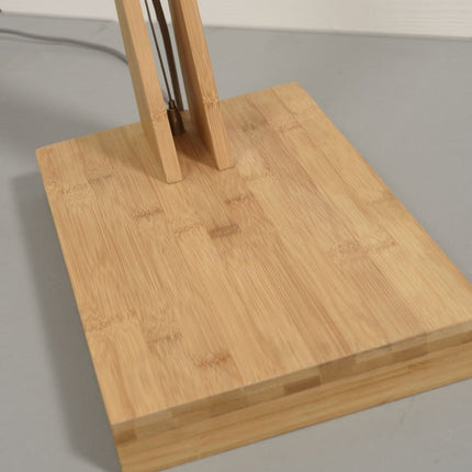 Lámpara de pie Montblanc de bambú y lino negro de 218 cm