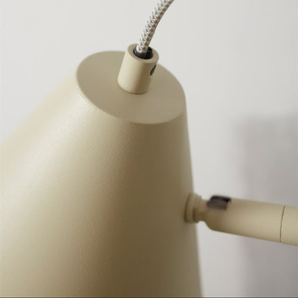 Lámpara de pie Lisboa con pantalla verde suave