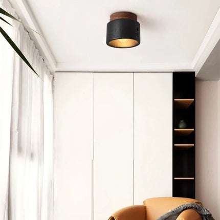 Moderne LED-Deckenleuchte aus schwarzem Travertin