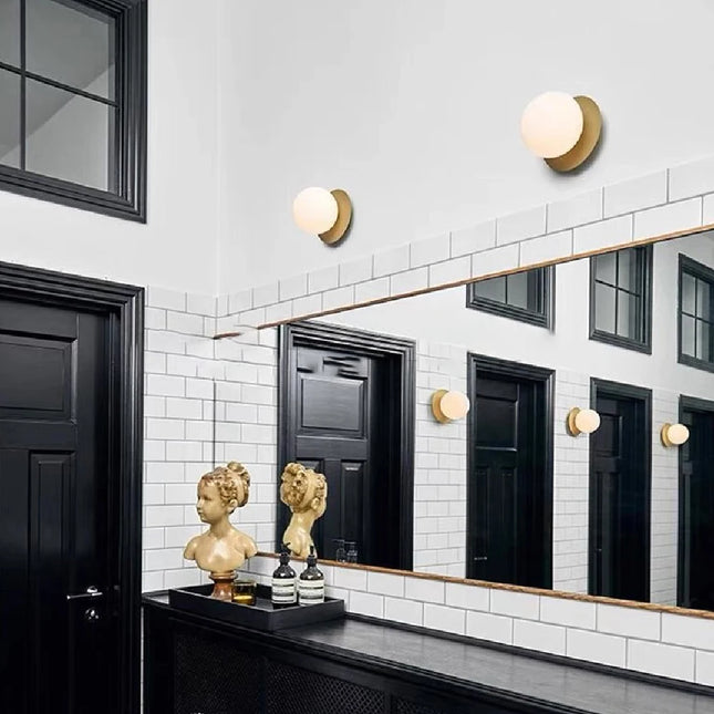 Nordische runde Glaswandleuchte