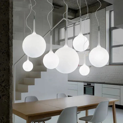 Lámpara colgante italiana con bola de cristal LED