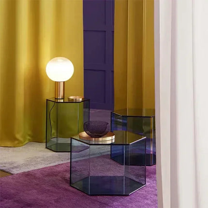 Lámpara de mesa danesa de cristal dorado