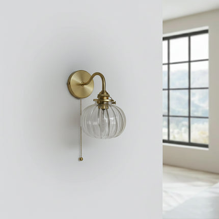 Aplique de pared con bola de cristal y cobre dorado