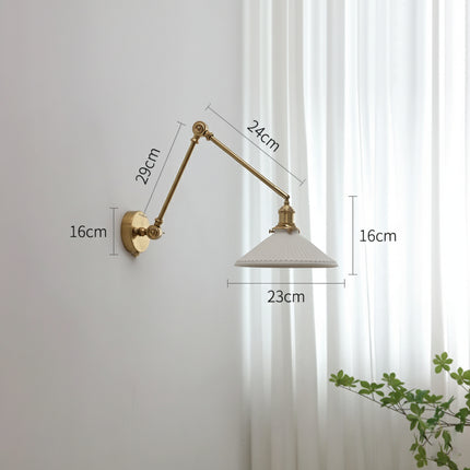 Wandleuchte aus Messing und Glas mit langem Arm