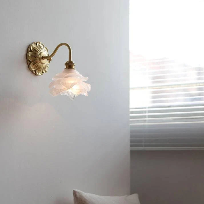 Originale Wandlampe aus Kupfer und Keramik