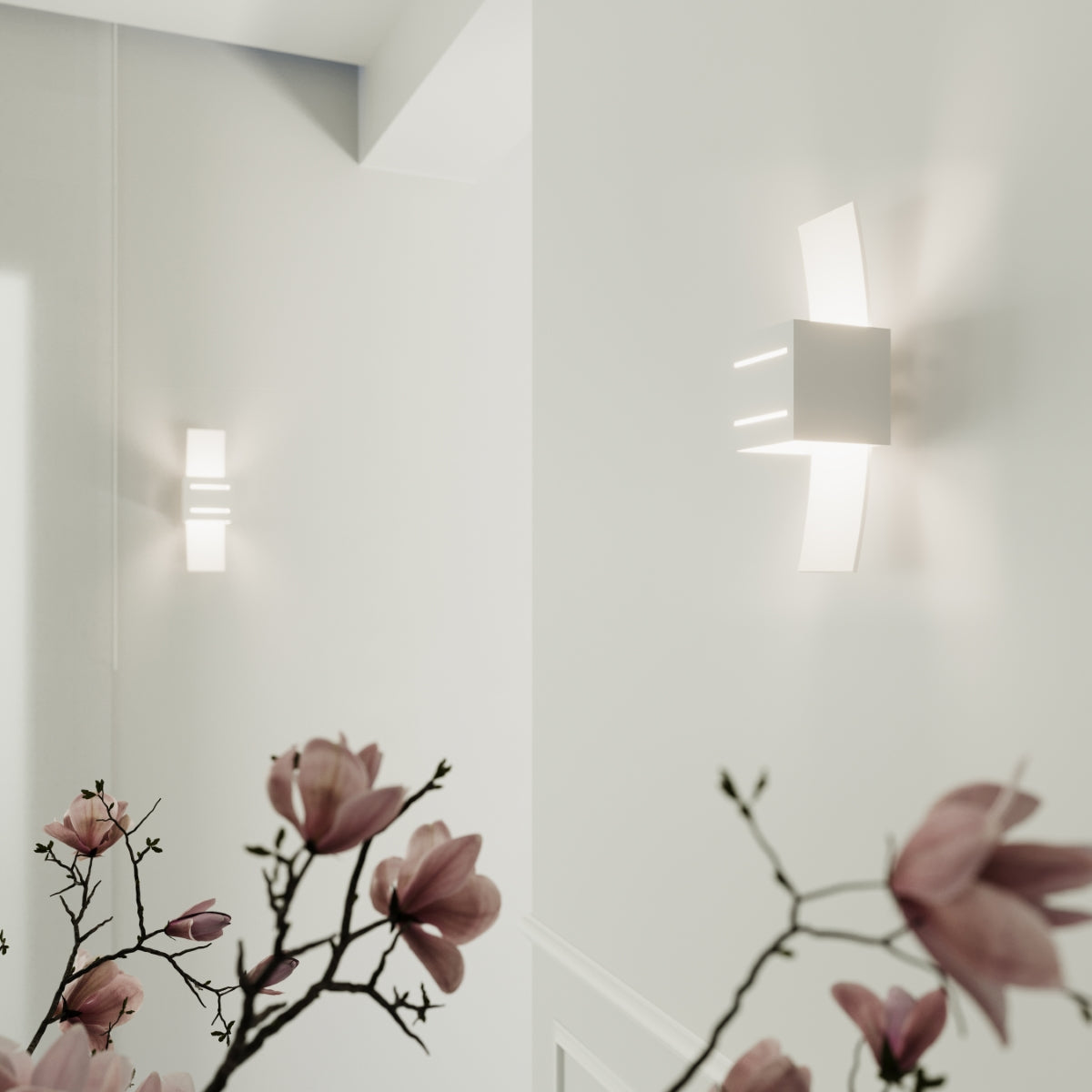 Creative White Ramp Wall Light