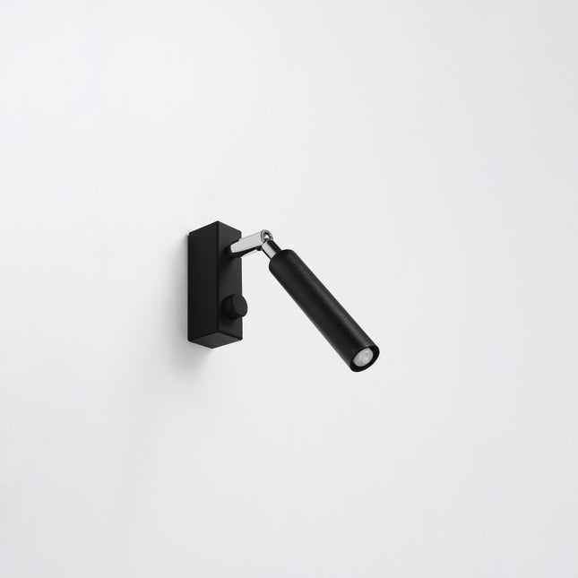 Schwarze, minimalistische, verstellbare Wandleuchte aus Stahl