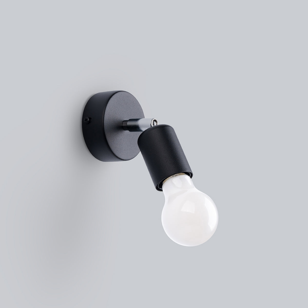 Minimalist Adjustable Wall Lamp Black Steel