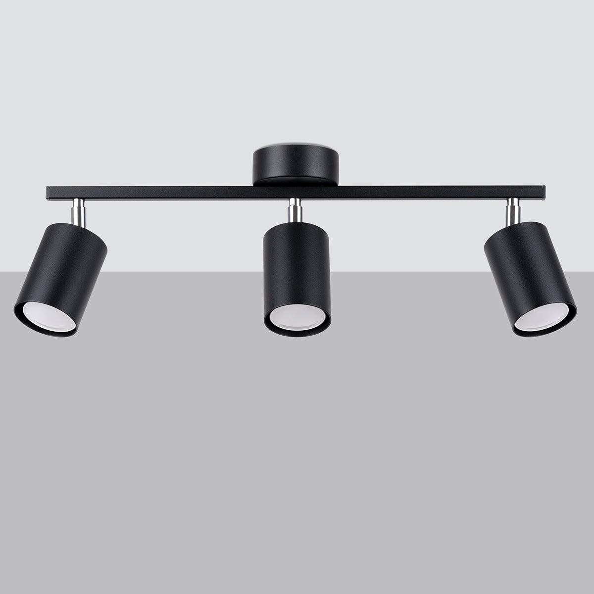 Modern Focus 3 black ceiling light