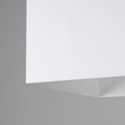 Zeitlose Deckenleuchte Cube in Weiß