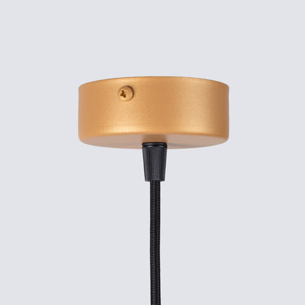 Cannelé Design Suspension 1 gold