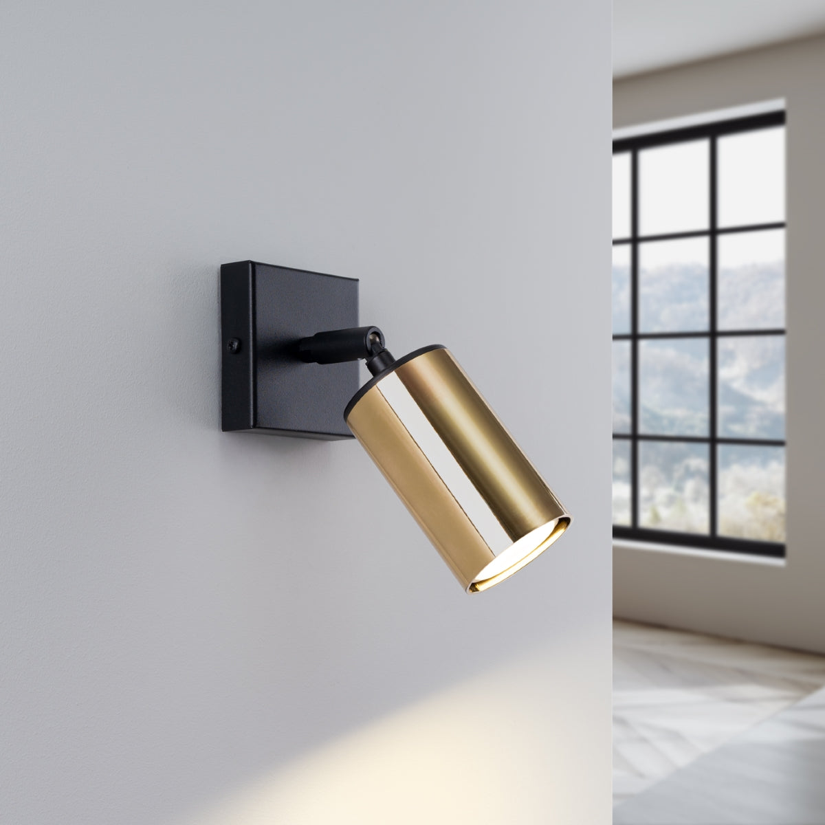 Luxury Steel Wall Light Black/Gold