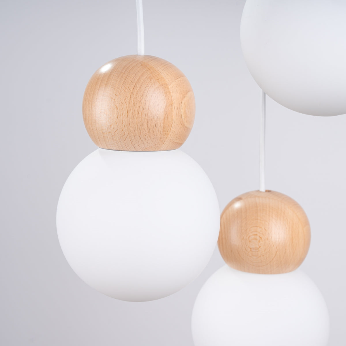 Suspension Bulbe Bois 3P blanc/bois naturel