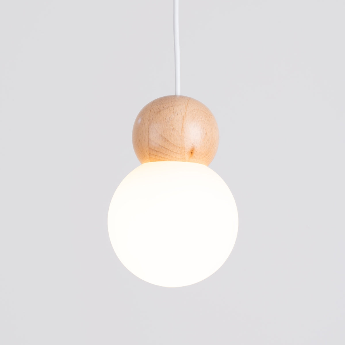 Suspension Bulbe Bois 3P blanc/bois naturel