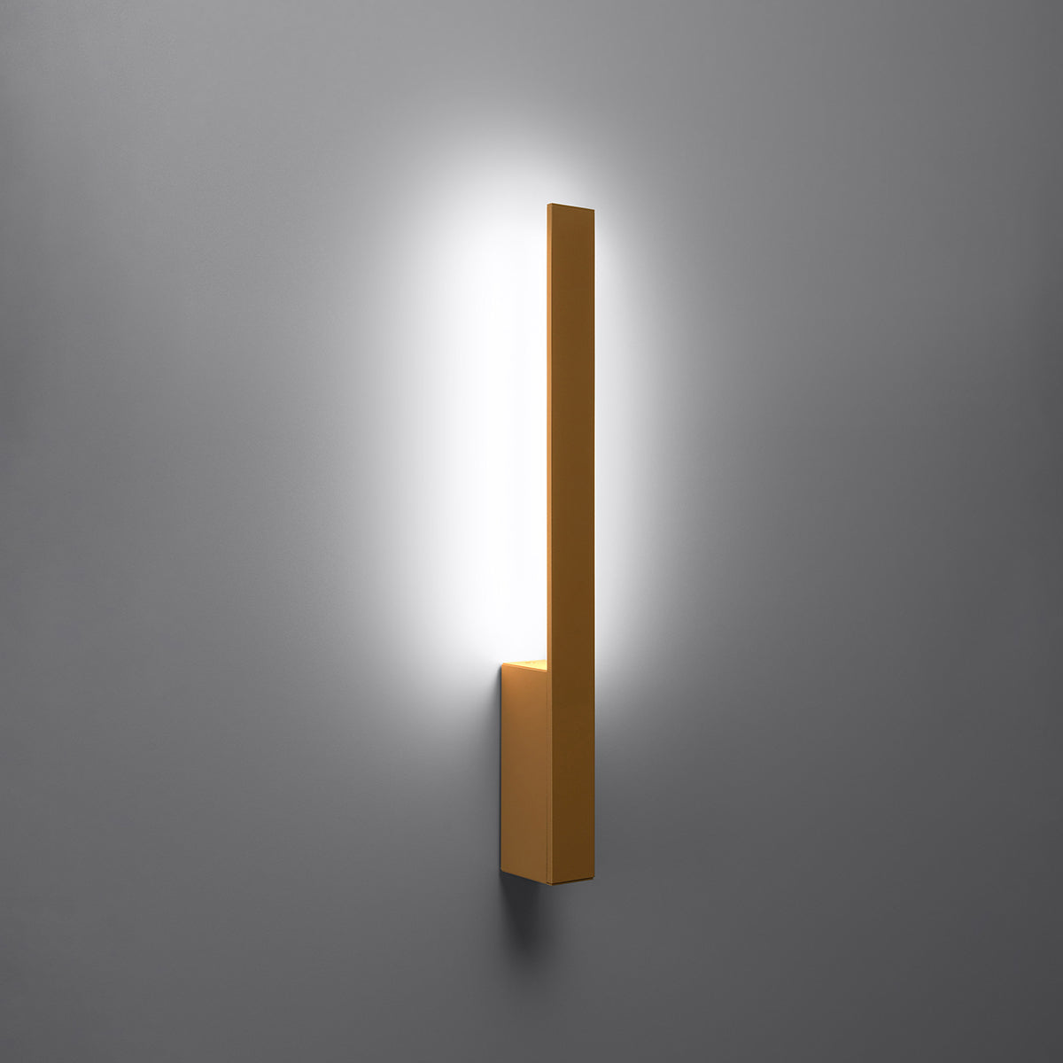 Slim Design S gold wall light 4000K