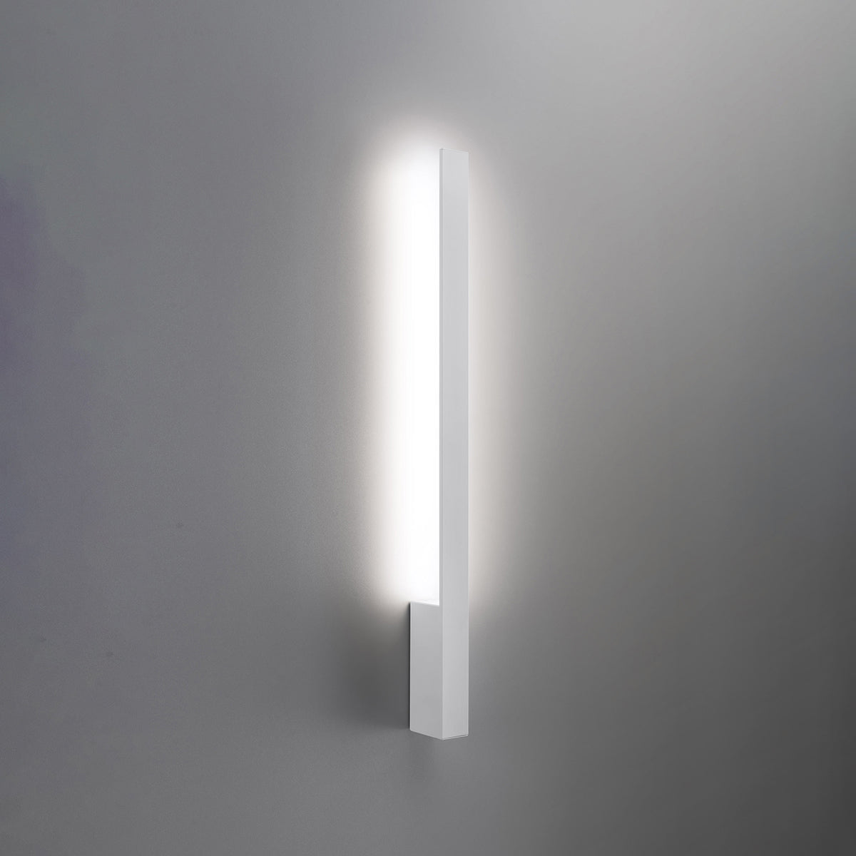 Slim Design M wall light white 4000K