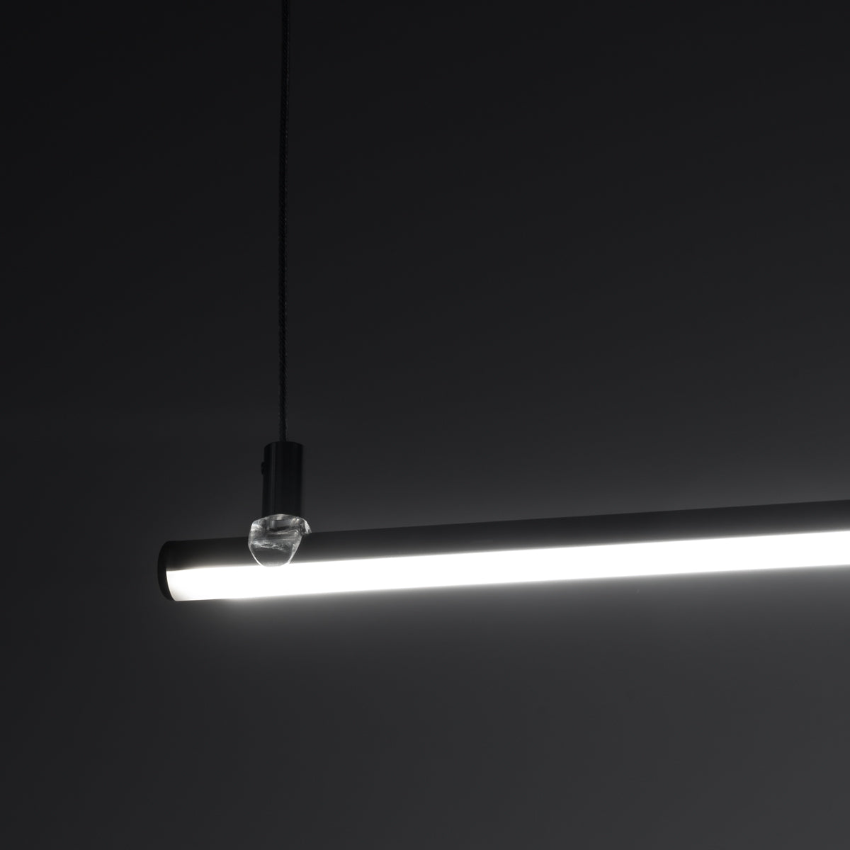 Minimalistische Linienaufhängung 120 LED 3000K