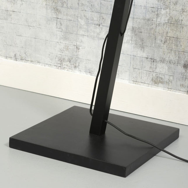 Bhutan Bambus Stehlampe Schwarz und Natur 176 cm