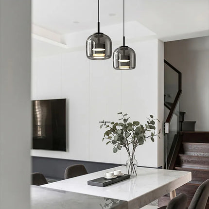 Elegante nordische LED-Pendelleuchte aus Glas