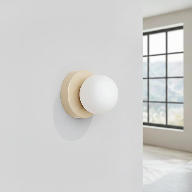 Nordic Ball LED-Wandleuchte