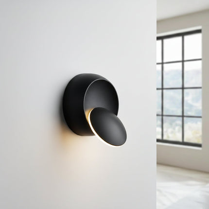 Robuste, um 350 Grad drehbare Wandleuchte