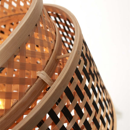 Bhutan Stehlampe aus natürlichem und schwarzem Bambus 130 cm