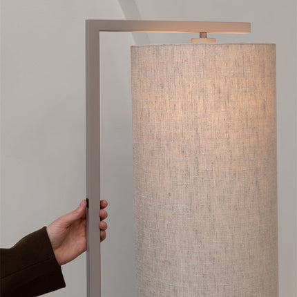Boston Stehleuchte 160cm Dunkelsand Leinen