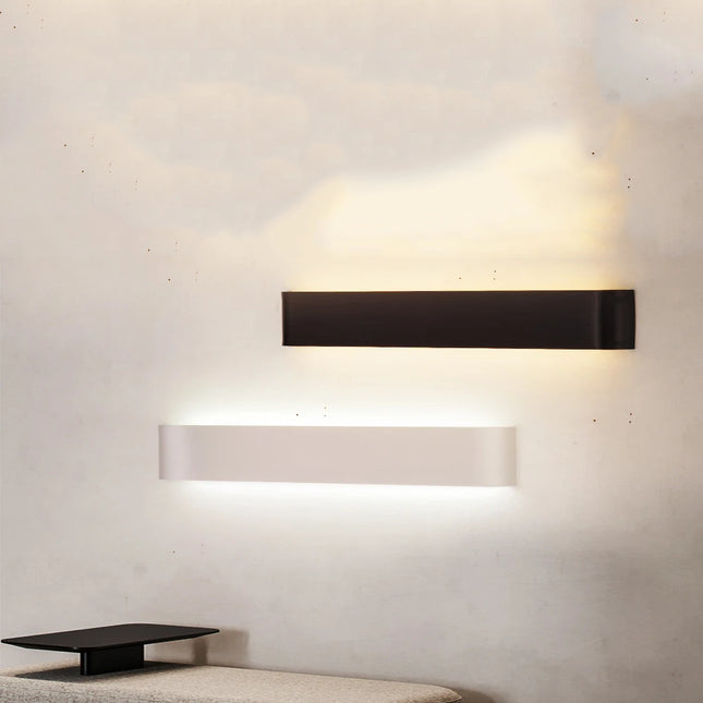 LED-Wandleuchte aus gebürstetem Aluminium