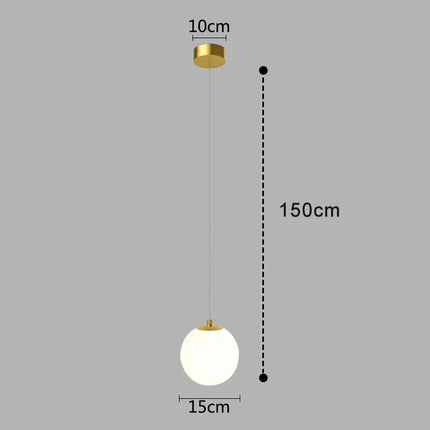 Kugelförmige Pendelleuchte aus weißem Glas