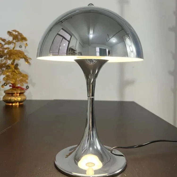 Nordische minimalistische Tischglockenlampe