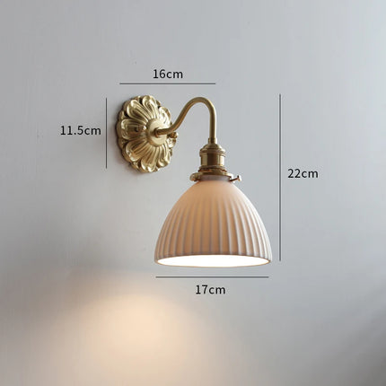 LED-Wandleuchte aus Kupfer und Keramik 