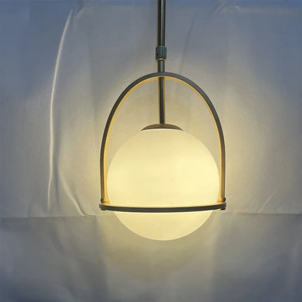 Suspension Globe Nordique Blanc Doré LED